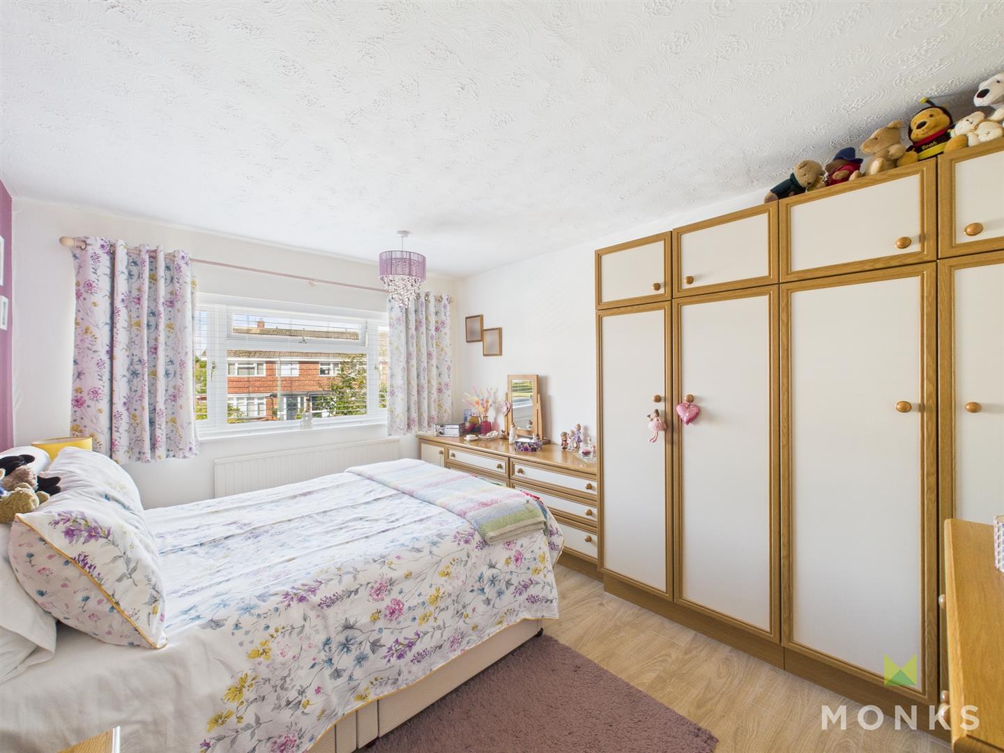 165 Conway Drive, Shrewsbury, SY2 5UF SSTC 165 Conway Drive, Shrewsbury, SY2 5UF SSTC